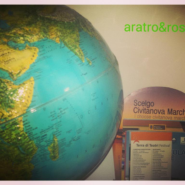 Bed And Breakfast Aratro & Rosmarino Civitanova Marche Kültér fotó
