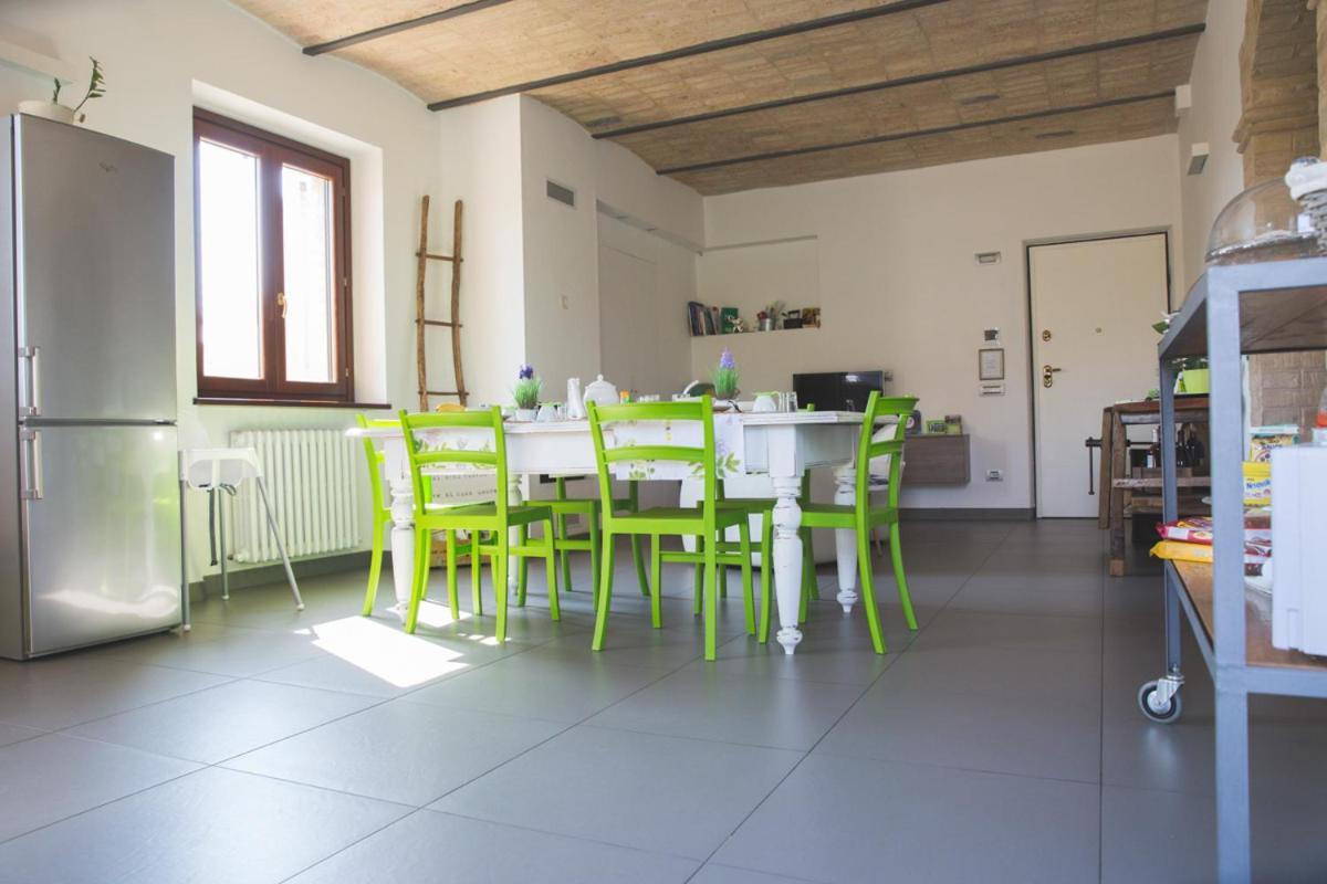 Bed And Breakfast Aratro & Rosmarino Civitanova Marche Kültér fotó