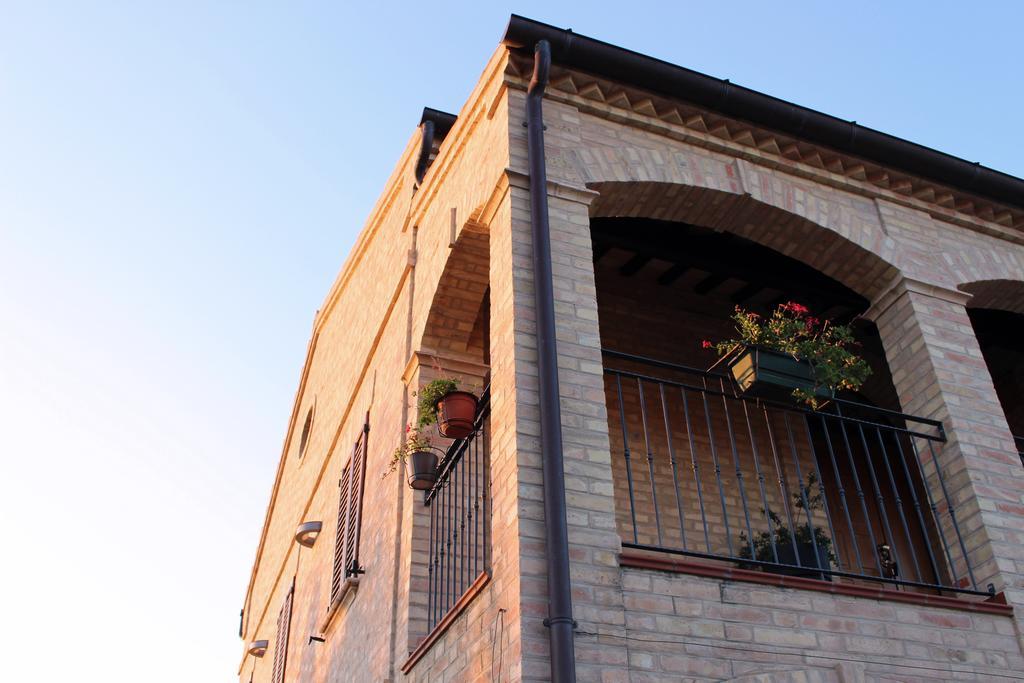 Bed And Breakfast Aratro & Rosmarino Civitanova Marche Kültér fotó