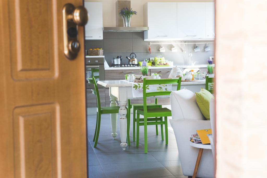 Bed And Breakfast Aratro & Rosmarino Civitanova Marche Kültér fotó