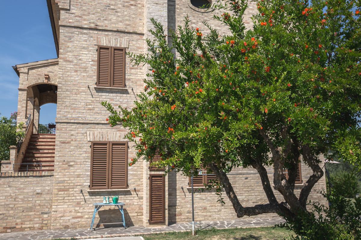 Bed And Breakfast Aratro & Rosmarino Civitanova Marche Kültér fotó